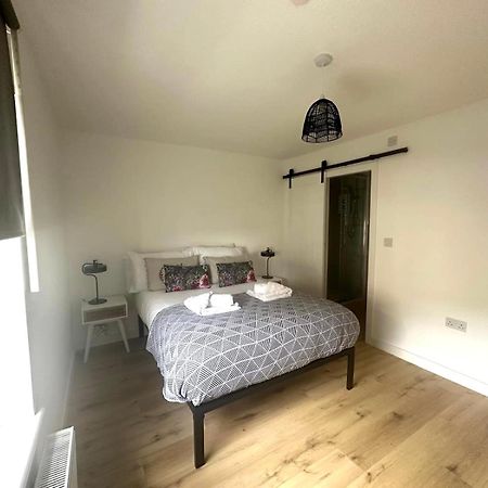 Holyrood Central Apartment Edinburgh Ngoại thất bức ảnh